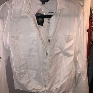 ☆ white button up top ☆